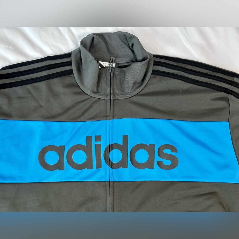 ADIDAS MENS JACKET XL GRAY BLUE